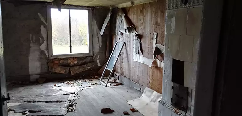 Why Selling a Distressed House Through Traditional Methods Fails in Sunnyvale